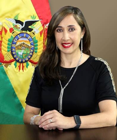 Gerente Nacional de Riesgos a. i. YESMINA YUMEY ANDRADE FONTANA